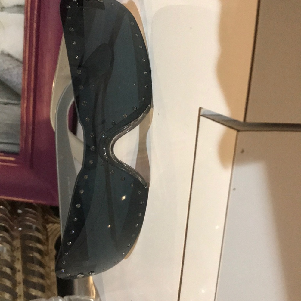 Sun glasses